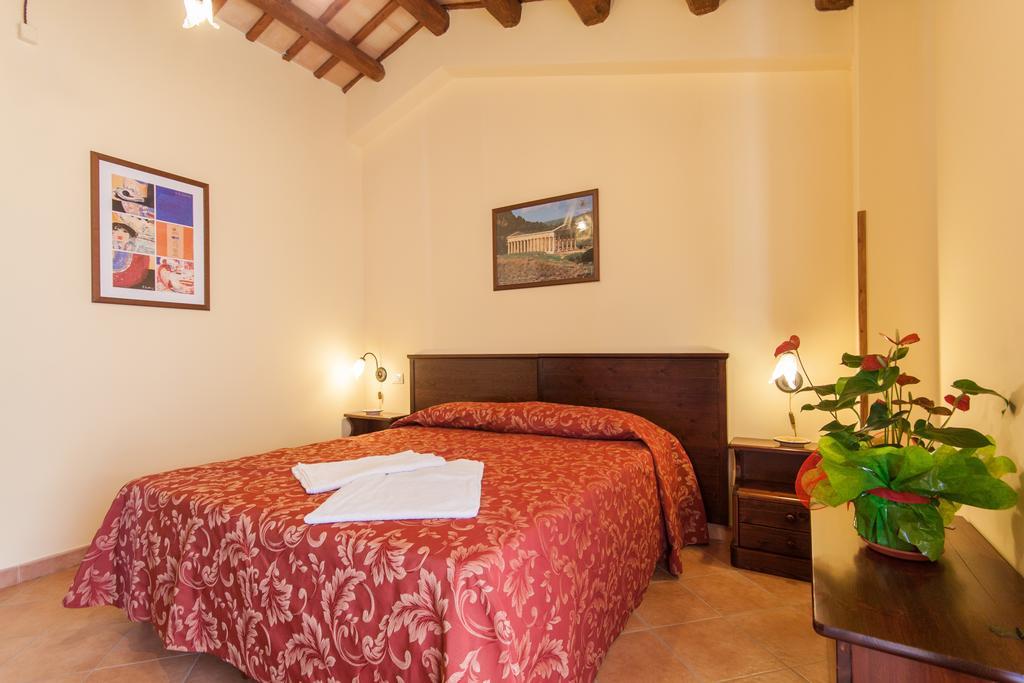 Casa Vacanze S. Marco Valderice Room photo