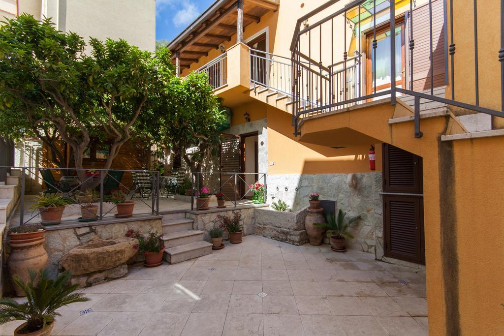 Casa Vacanze S. Marco Valderice Room photo