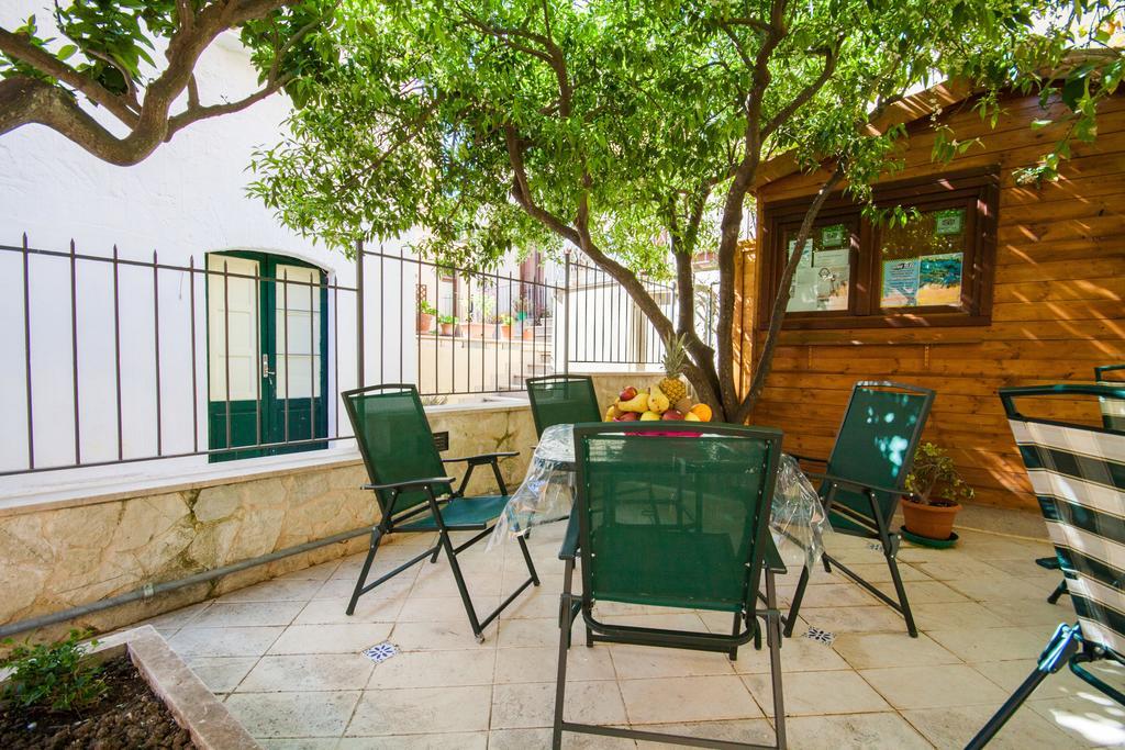 Casa Vacanze S. Marco Valderice Exterior photo