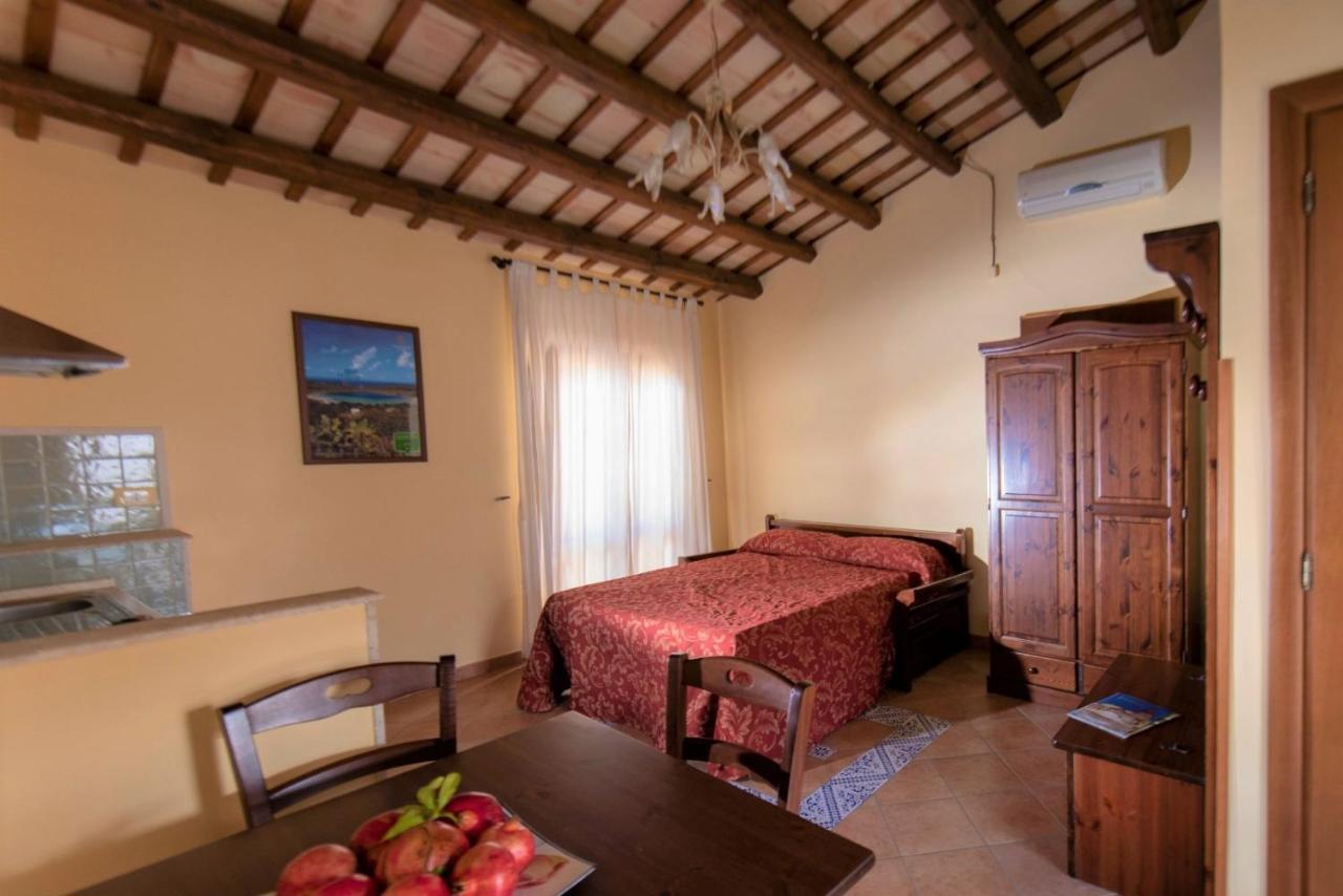 Casa Vacanze S. Marco Valderice Exterior photo
